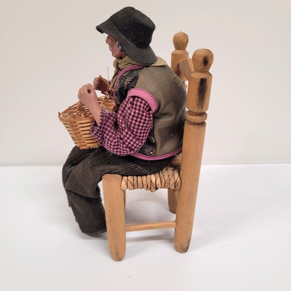 Santos Clay Man Figurine Basket Weaving Sitting Chair Made in France Repairs - Picture 5 of 6